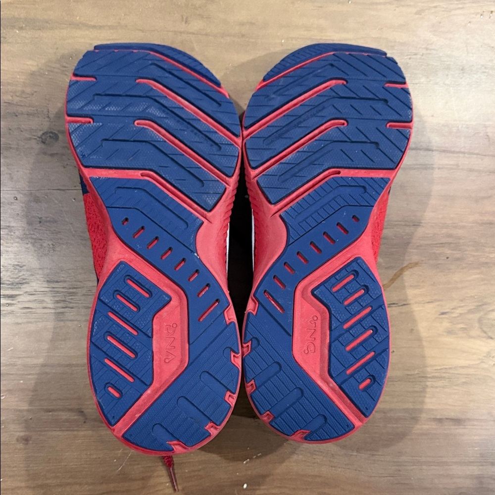Brooks Launch Texas Flag Pattern Red White Blue S… - image 5